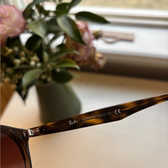 Ray-Ban Sunglasses Tortoise Womens  RB2180 - Picture 3 of 6